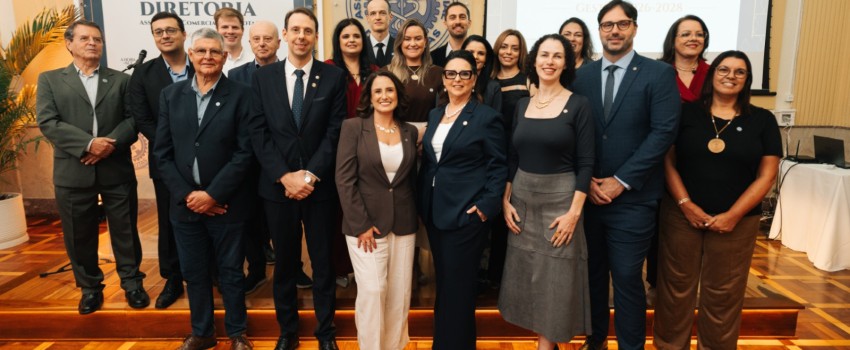 ACP empossa nova presidente e diretoria